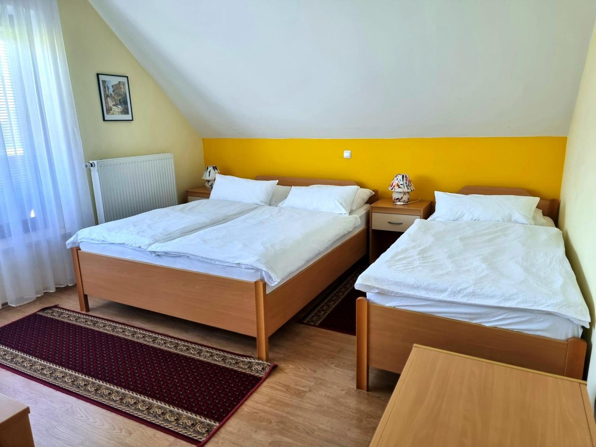 Bed And Breakfast Valjavec Kranj Exterior foto